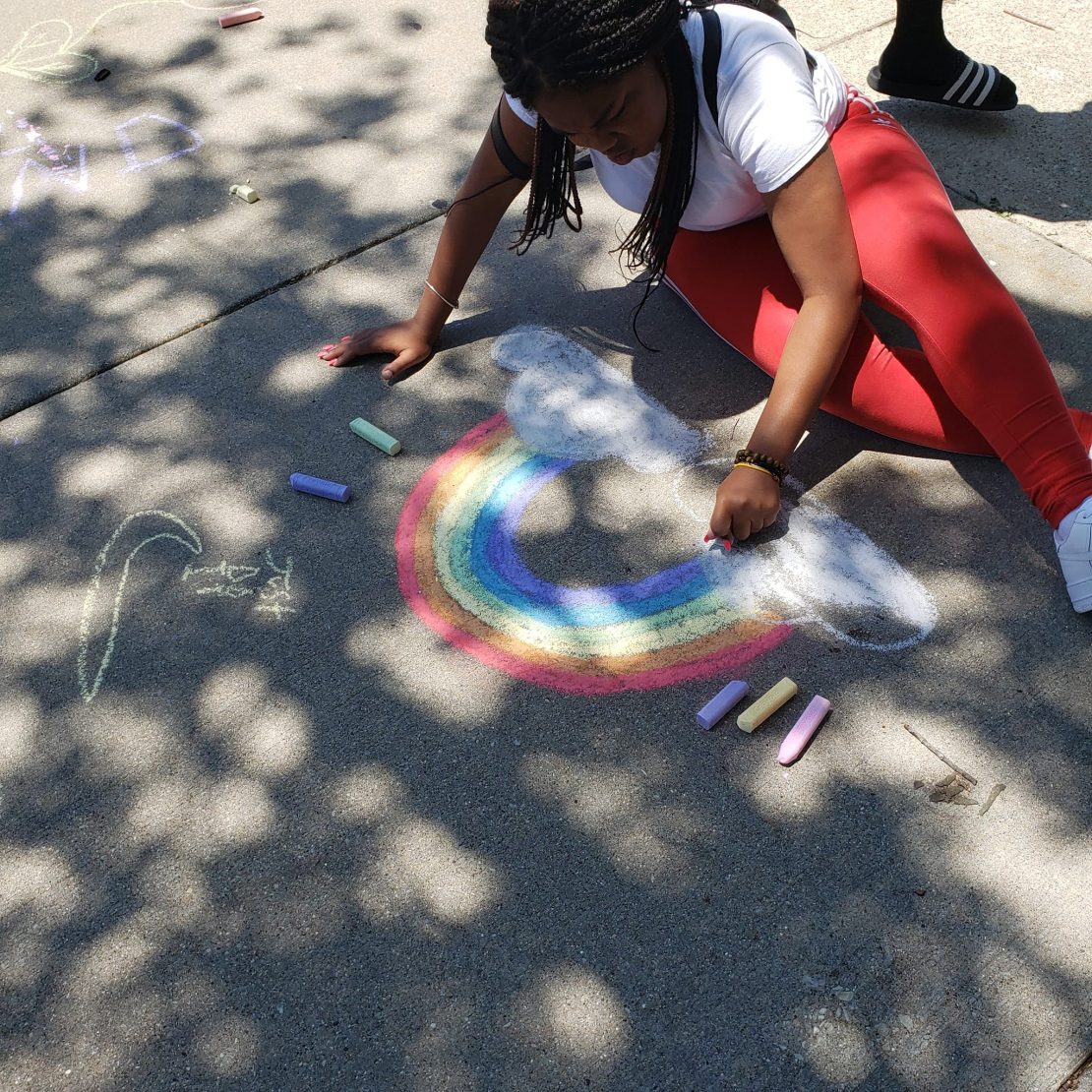 Green_Sidewalk chalk